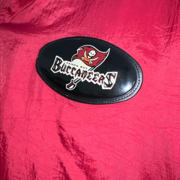 Vintage Tampa Bay Buccaneers NFL jacket - Picture 5 of 5
